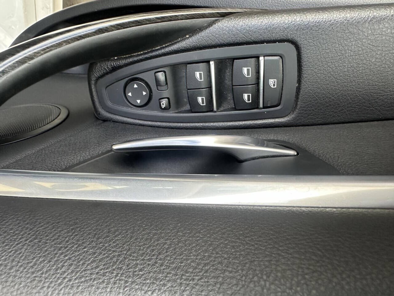 2018 BMW 330i in Pasadena, CA 91107 - 2409387 7