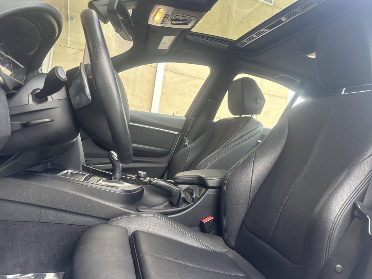 2018 BMW 330i in Pasadena, CA 91107 - 2409387 5