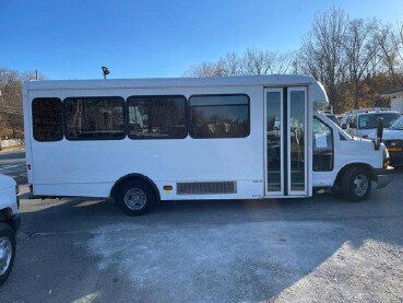 2014 Chevrolet Express 4500 in Blauvelt, NY 10913