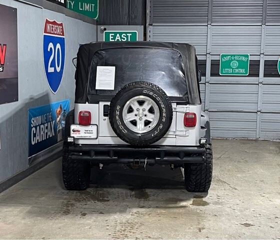 2004 Jeep Wrangler in Conyers, GA 30094 - 2410335 23