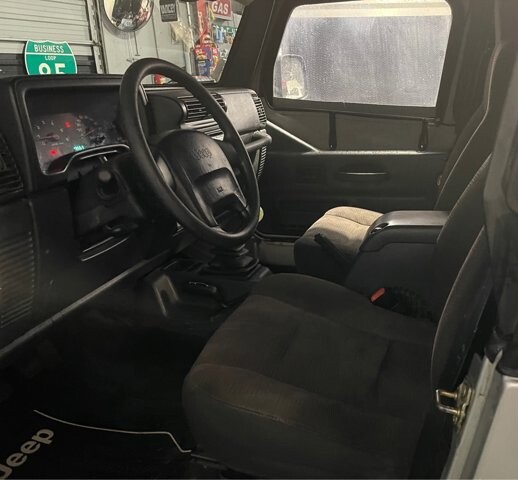 2004 Jeep Wrangler in Conyers, GA 30094 - 2410335 26