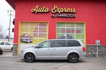 2017 Dodge Grand Caravan in Hamilton, OH 45015