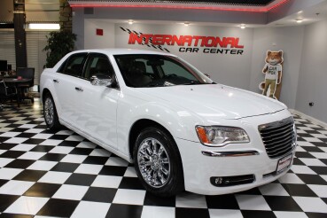 2011 Chrysler 300 in Lombard, IL 60148