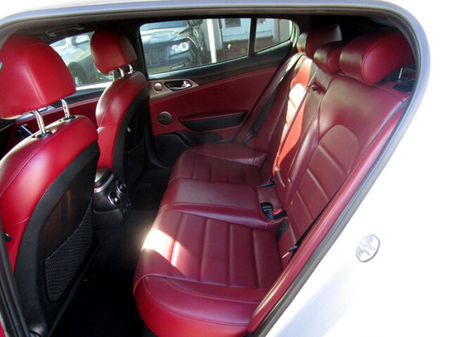 2018 Kia Stinger in Tampa, FL 33604-6914 - 2410951 13