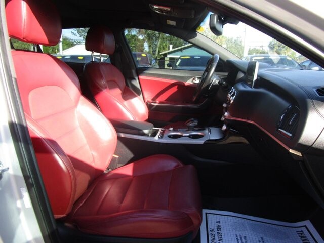 2018 Kia Stinger in Tampa, FL 33604-6914 - 2410951 10