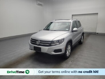 2017 Volkswagen Tiguan in Union City, GA 30291