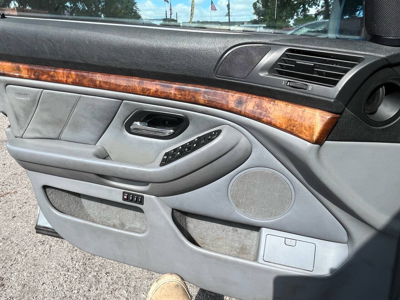 1998 BMW 540i in Hollywood, FL 33023-1906 - 2411520 26