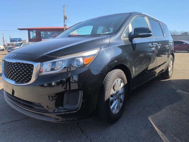 2017 Kia Sedona in North Little Rock, AR 72117-1620 - 2412234