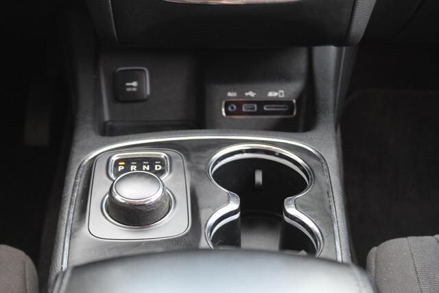 2016 Dodge Durango in Decatur, GA 30032 - 2412928 39