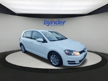 2015 Volkswagen Golf in Milwaukee, WI 53221