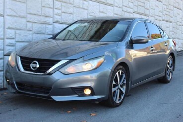 2017 Nissan Altima in Decatur, GA 30032