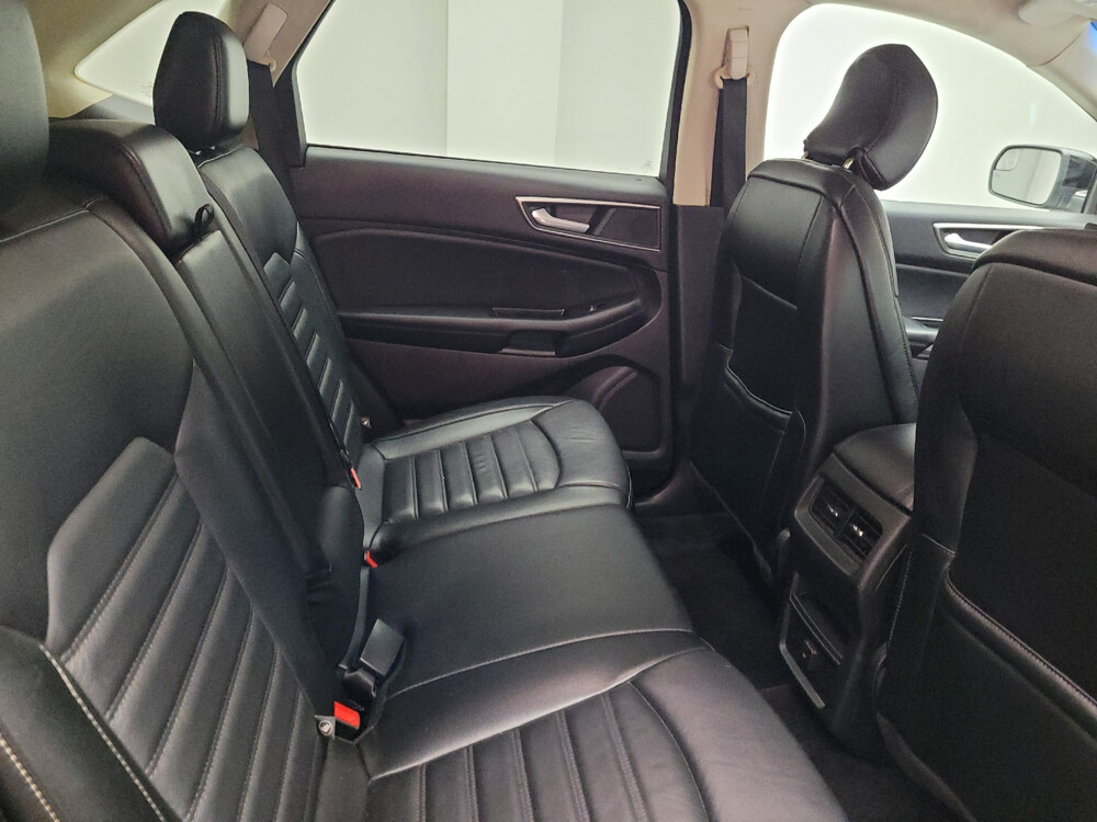 2016 Ford Edge in Grand Rapids, MI 49508 - 2413730 19