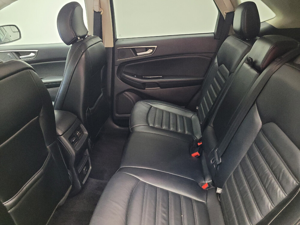 2016 Ford Edge in Grand Rapids, MI 49508 - 2413730 18