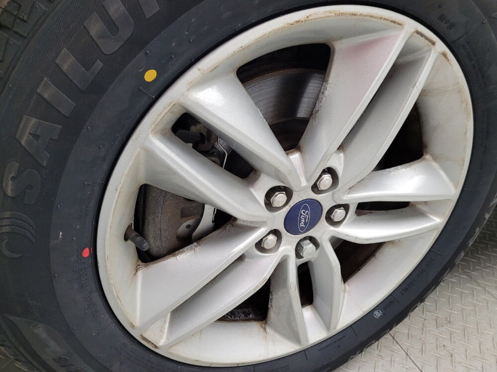 2016 Ford Edge in Grand Rapids, MI 49508 - 2413730 31