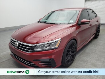 2018 Volkswagen Passat in Gainesville, FL 32609