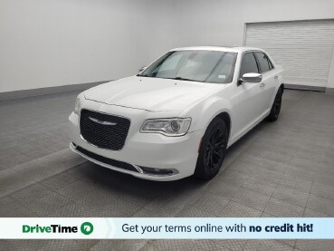 2016 Chrysler 300 in Gainesville, FL 32609