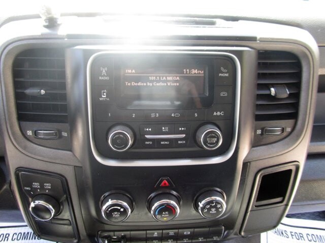 2018 RAM 3500 in Tampa, FL 33604-6914 - 2414603 5