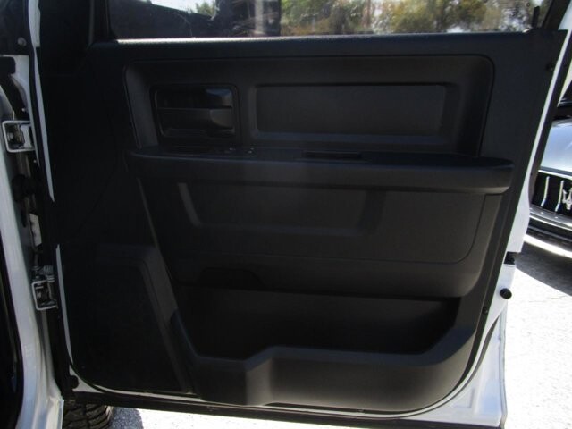 2018 RAM 3500 in Tampa, FL 33604-6914 - 2414603 19