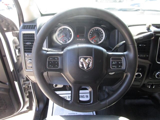 2018 RAM 3500 in Tampa, FL 33604-6914 - 2414603 4