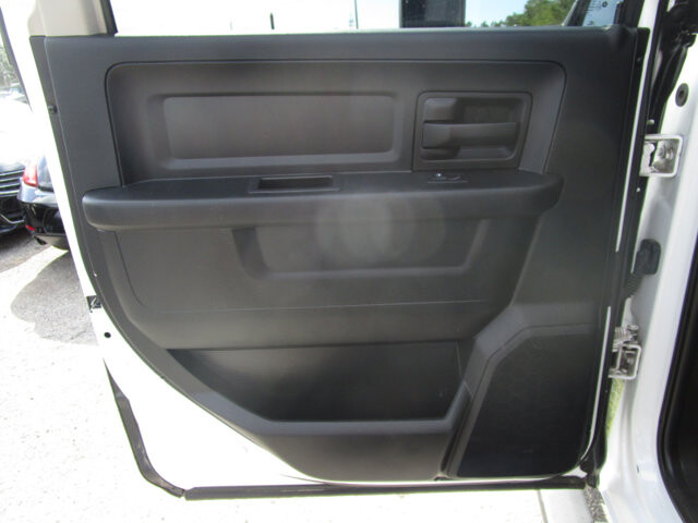 2018 RAM 3500 in Tampa, FL 33604-6914 - 2414603 47