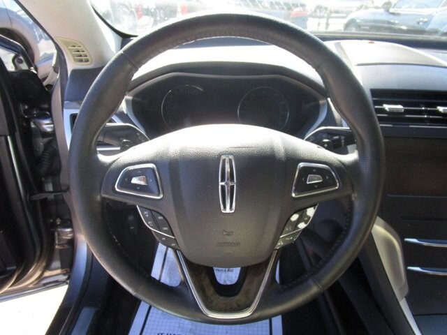 2014 Lincoln MKZ in Tampa, FL 33604-6914 - 2414605 4