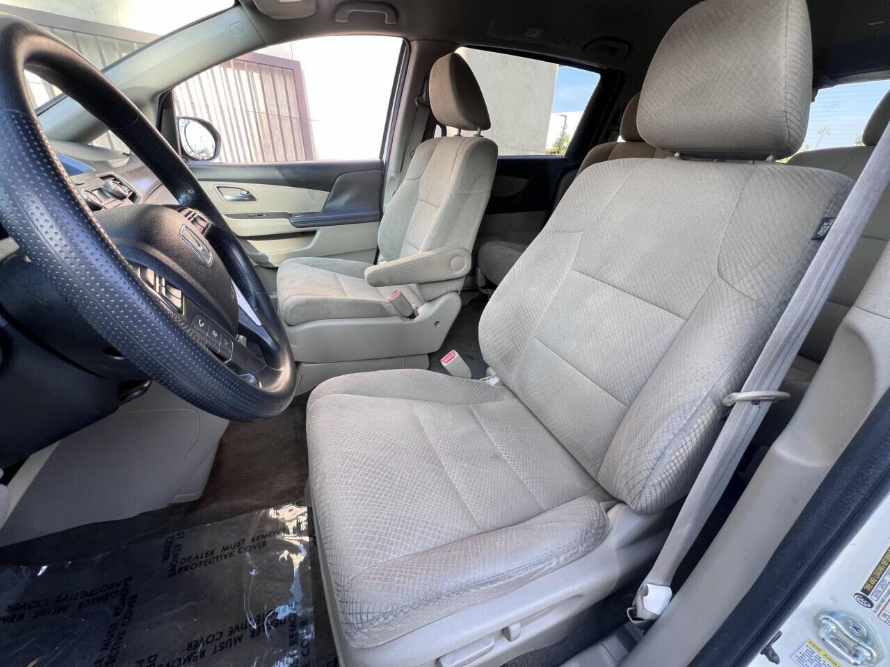 2015 Honda Odyssey in Pasadena, CA 91107 - 2414929 11