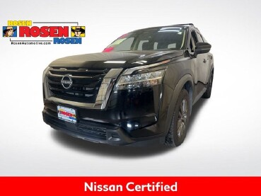 2022 Nissan Pathfinder in Milwaulkee, WI 53221