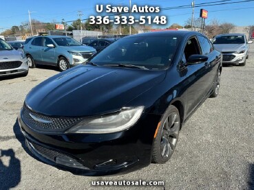 2015 Chrysler 200 in Greensboro, NC 27406