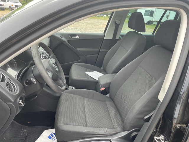 2012 Volkswagen Tiguan in Hickory, NC 28602-5144 - 2415776 10