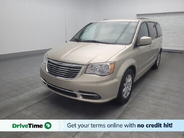 2015 Chrysler Town & Country in Lauderdale Lakes, FL 33313