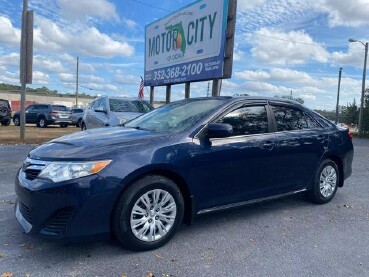 2014 Toyota Camry in Ocala, FL 34480