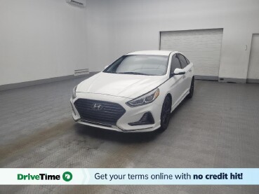 2018 Hyundai Sonata in Savannah, GA 31419