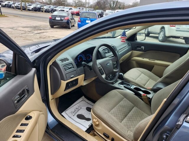 2011 Ford Fusion in Cartersville, GA 30120 - 2416863 5