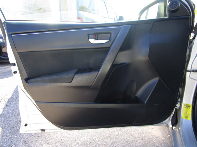 2018 Toyota Corolla in Tampa, FL 33604-6914 - 2416916 47