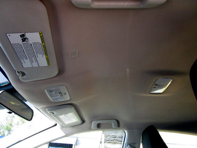 2018 Toyota Corolla in Tampa, FL 33604-6914 - 2416916 14