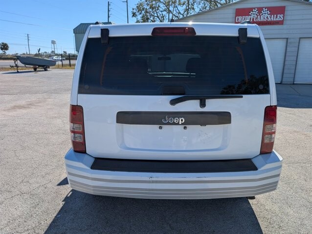 2012 Jeep Liberty in Hudson, FL 34669 - 2416925 7