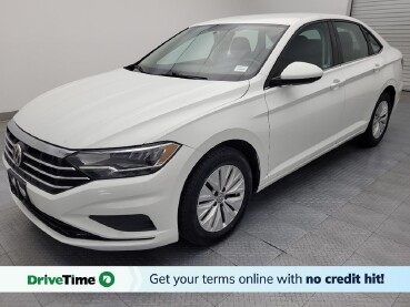 2019 Volkswagen Jetta in Houston, TX 77074