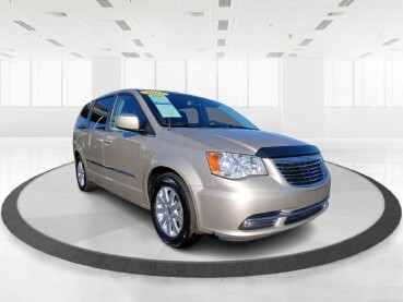 2014 Chrysler Town & Country in Quakertown, PA 18951