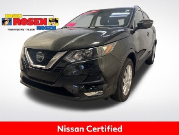 2021 Nissan Rogue Sport in Milwaulkee, WI 53221