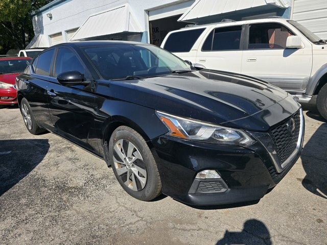 2020 Nissan Altima in Pompano Beach, FL 33064 - 2418295 2