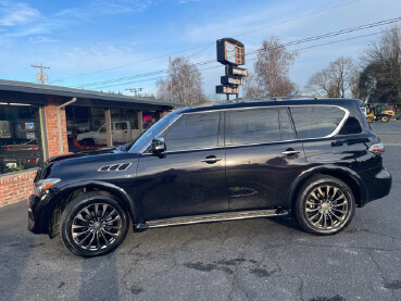 2015 INFINITI QX80 in Mount Vernon, WA 98273