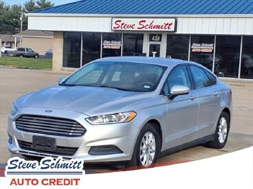 2016 Ford Fusion in Troy, IL 62294-1376