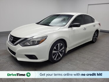 2017 Nissan Altima in Memphis, TN 38128