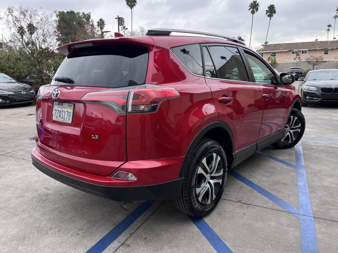 2017 Toyota RAV4 in Pasadena, CA 91107 - 2418816 5