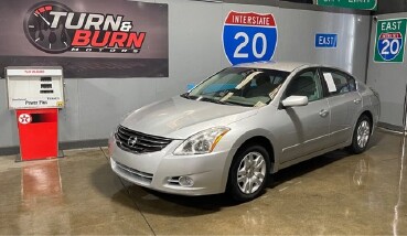 2011 Nissan Altima in Conyers, GA 30094