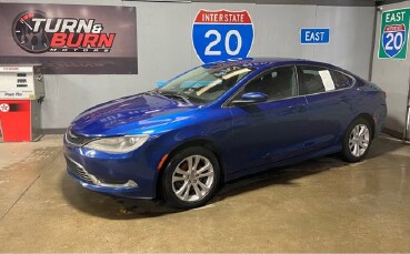 2015 Chrysler 200 in Conyers, GA 30094