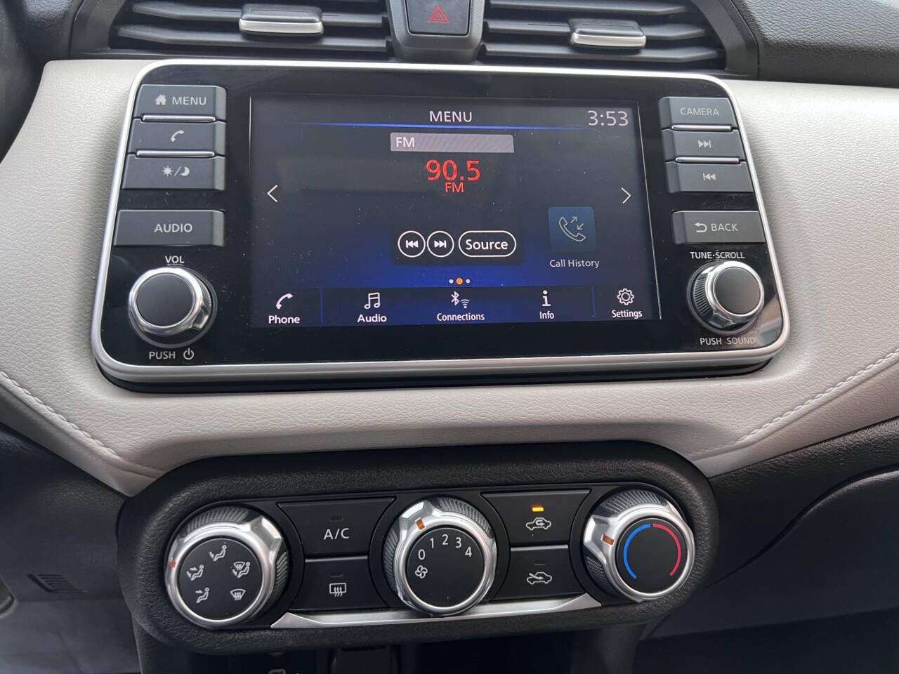 2021 Nissan Versa in Pasadena, CA 91107 - 2419437 17