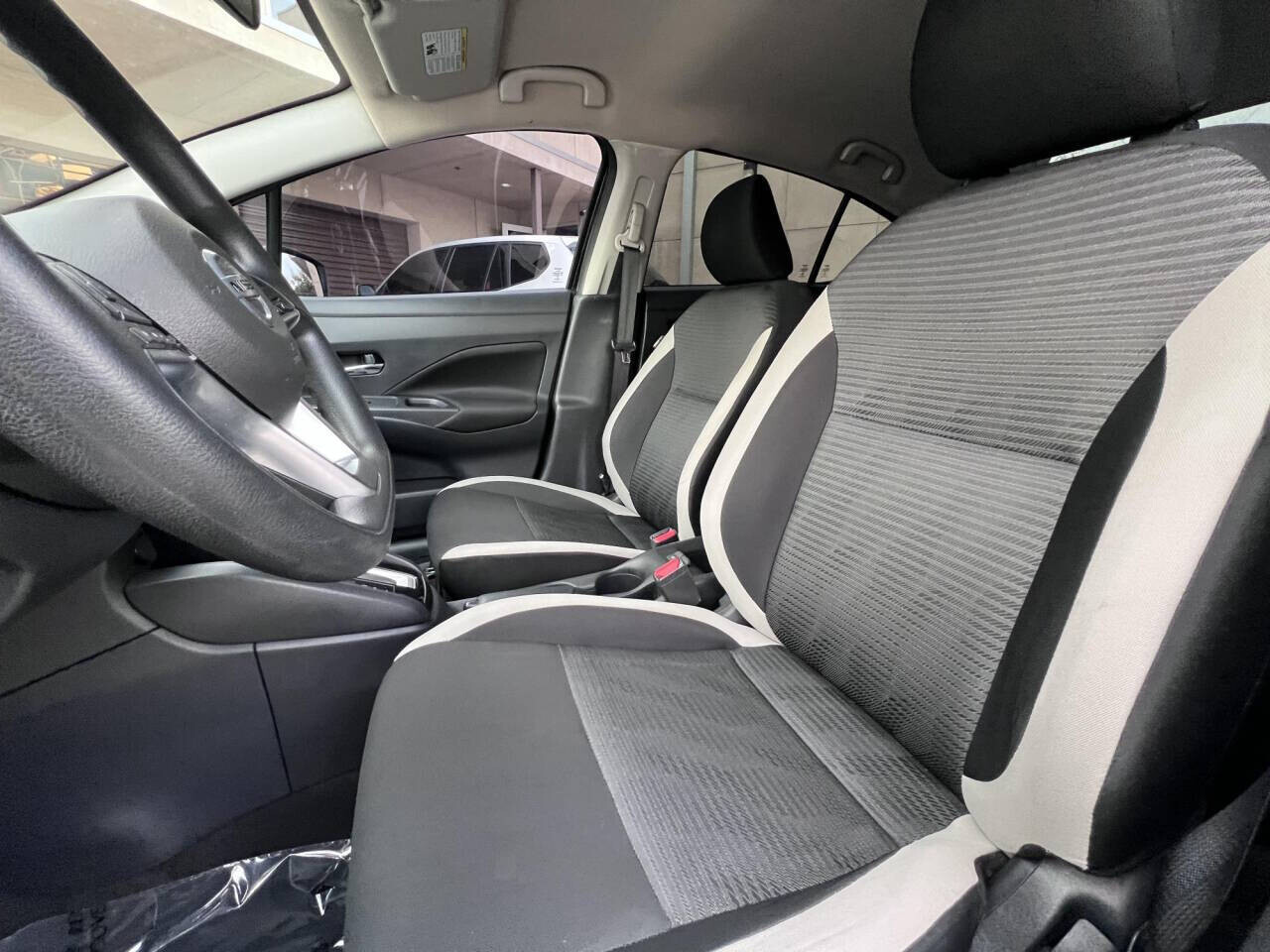 2021 Nissan Versa in Pasadena, CA 91107 - 2419437 14