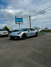 2017 Porsche Panamera in Eastpointe, MI 48021