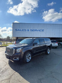 2017 GMC Yukon XL in Eastpointe, MI 48021